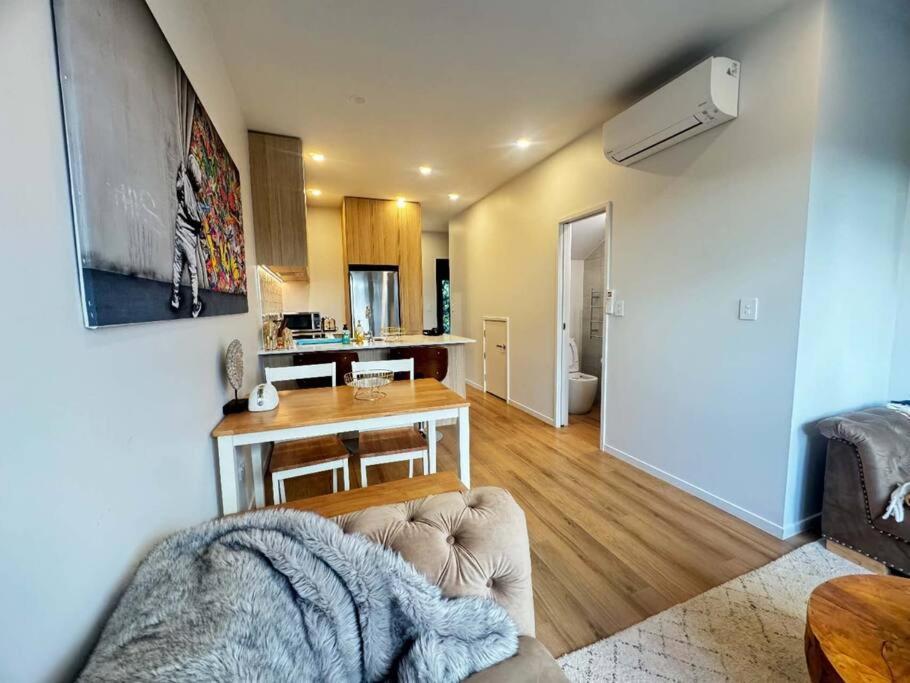 Townhouse In Auckland Central ภายนอก รูปภาพ